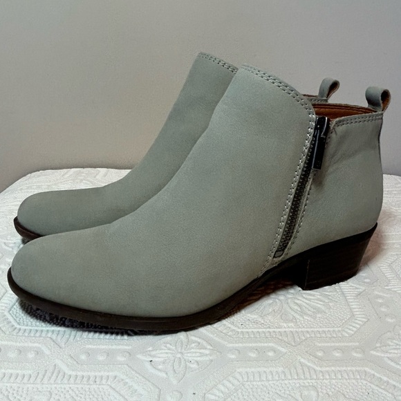 Lucky Brand Basel Bootie Sz 7 EUC - Picture 4 of 12